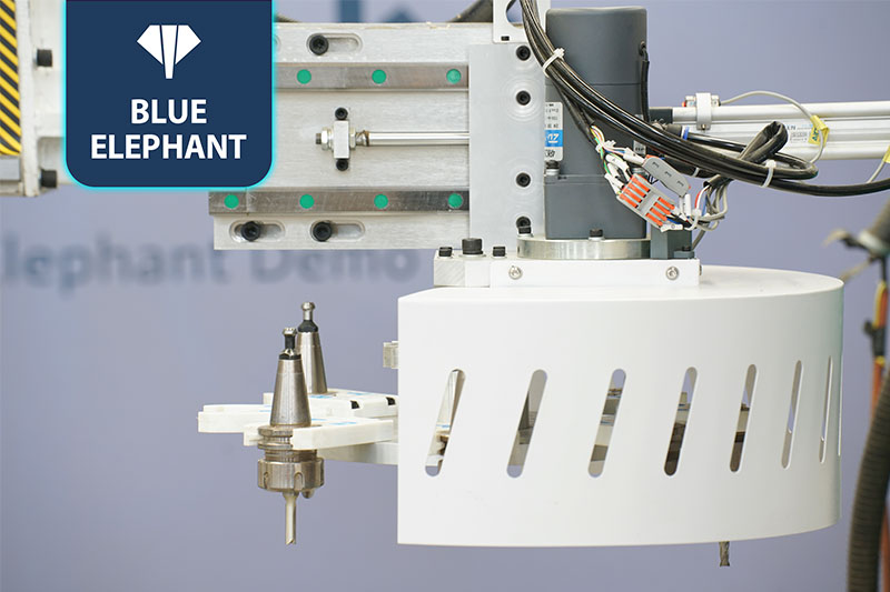 复合门板加工中间