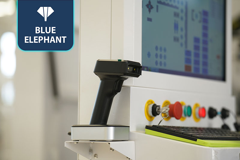 单钻包主动换刀六面钻