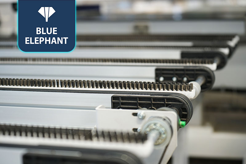 单钻包主动换刀六面钻