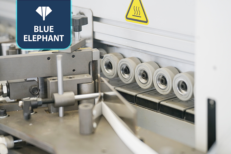 E-80L全主动激光封边机