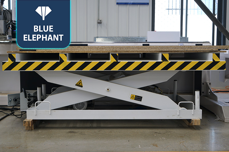 EK2开料机+高低料贴标